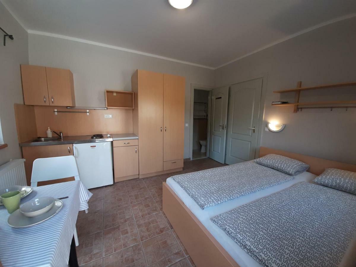 Familia Apartmanhaz Kestel Dış mekan fotoğraf
