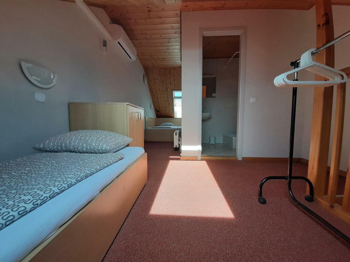 Familia Apartmanhaz Kestel Dış mekan fotoğraf